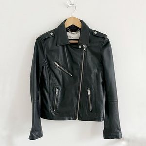 Doma Washed Leather Moto Jacket in Black, Medium